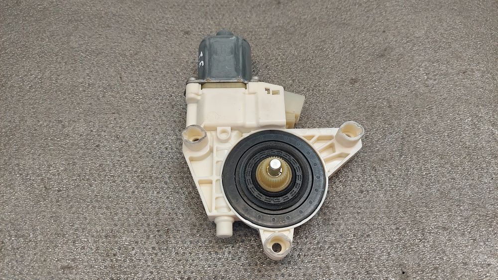 Motor vidro trás esquerdo MERCEDES-BENZ Classe C Carrinha (S204)
