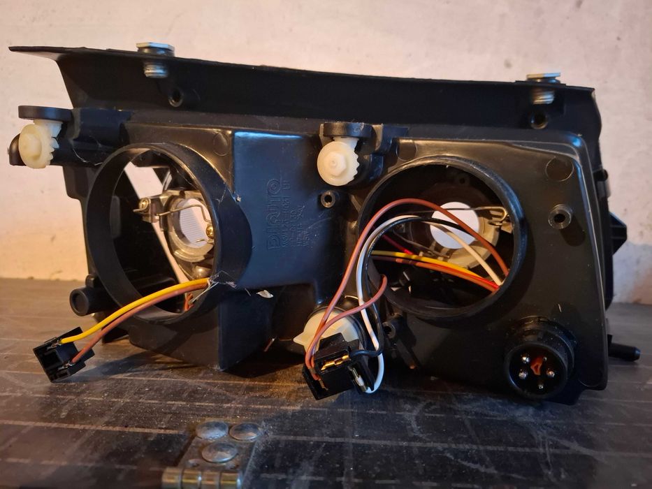 lampa reflektor przód lewy nowa vw passat b 5