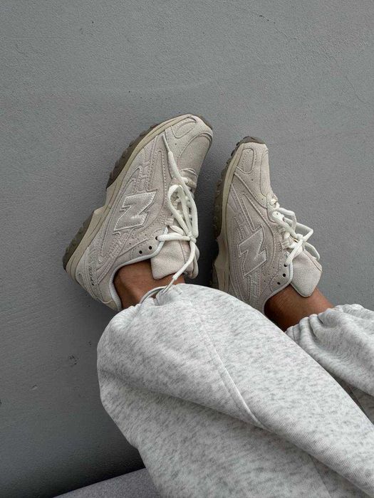 Жіночі кросівки New Balance 204L Beige | 36,37,38,39,40,41