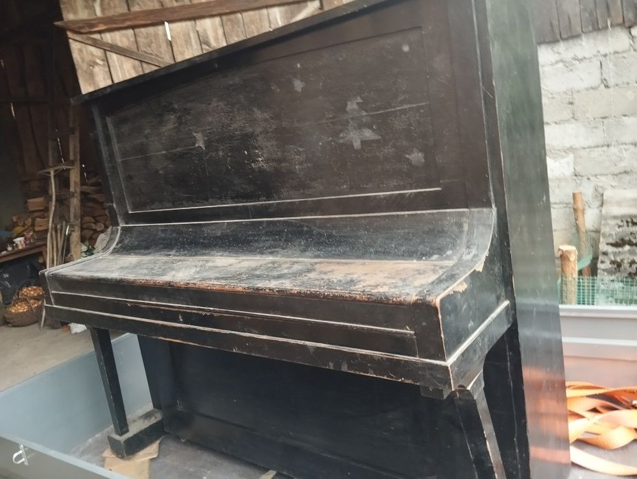 Pianino starodawne