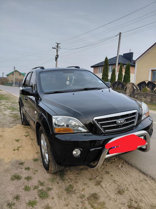 Автомобіліь KIA SORENTO
