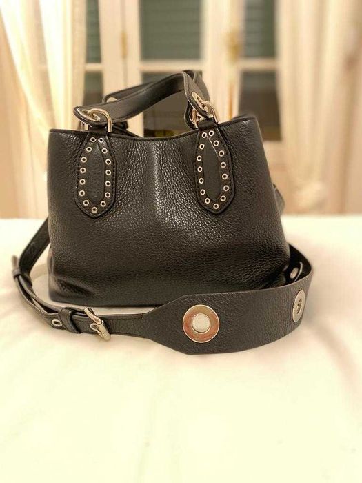 Michael Kors preta