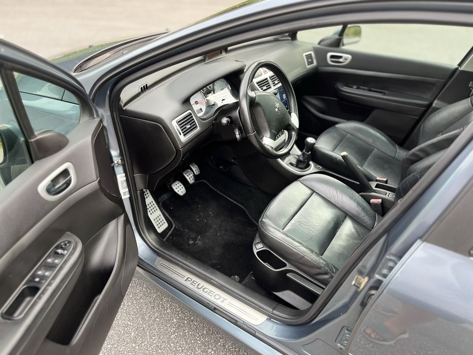 Peugeot 307 Sw 1.6 7 lugares revisada completo