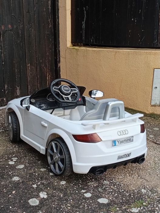 Audi TT RS 12v infantil