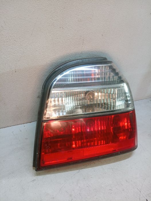 Prawa tylna lampa golf 3