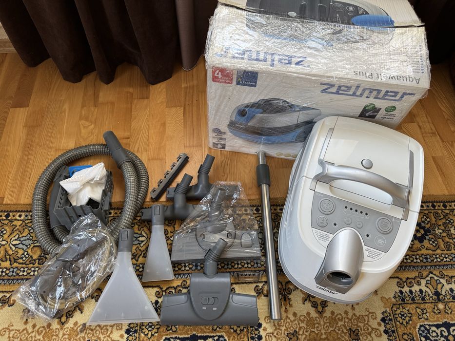 Миючий пилосос з аквафільтром Zelmer Aquawelt Plus 1700W