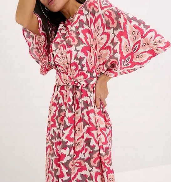 B.P.C sukienka midi we wzory 48.