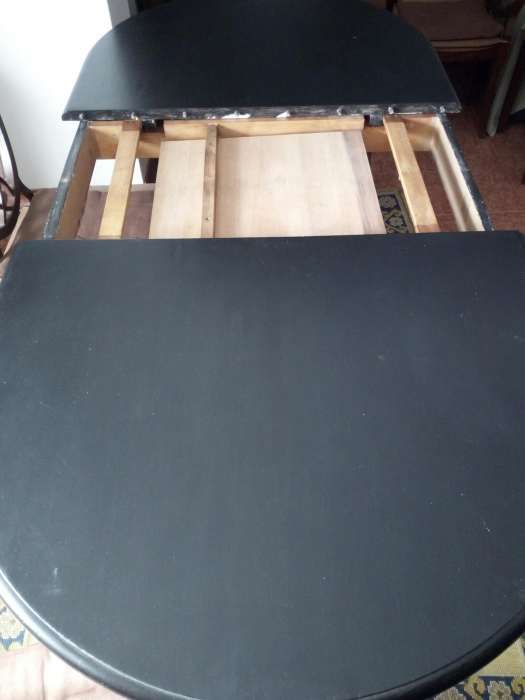 Mesa de jantar extensível