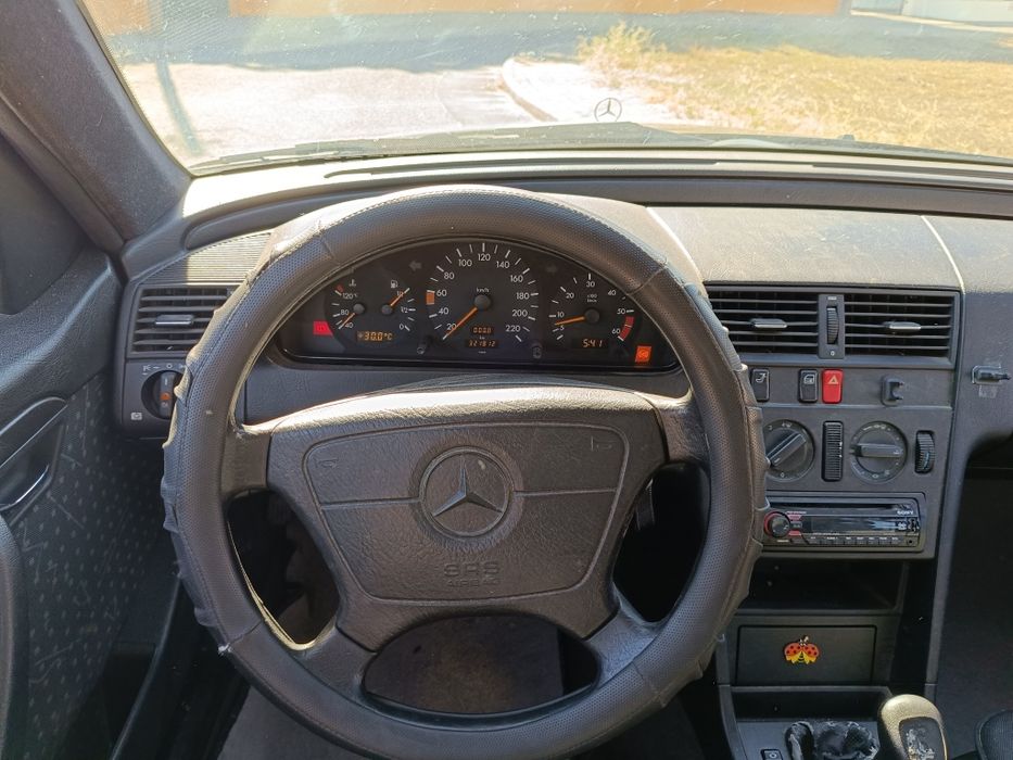 Mercedes c 220 Mercedes benz