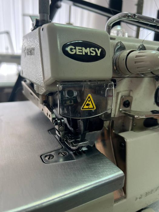 Оверлок Gemsy 4х нитковий