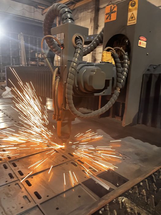 Лазерна різка металу та гнуття. Лазерная резка, гибка