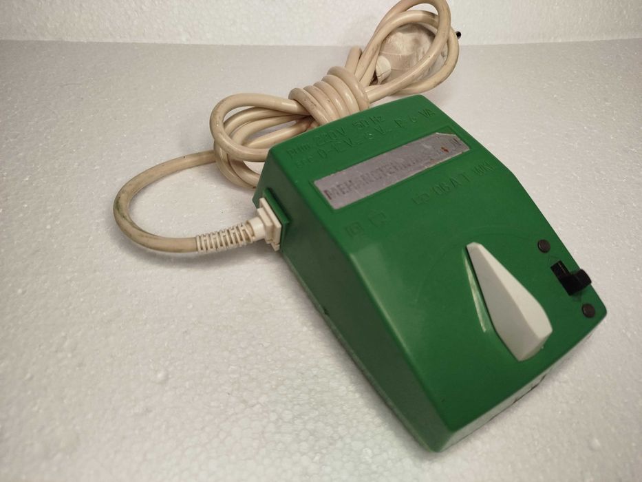 Zabawka PRL lokomotywa Piko tory wagony zwrotnice zasilacz