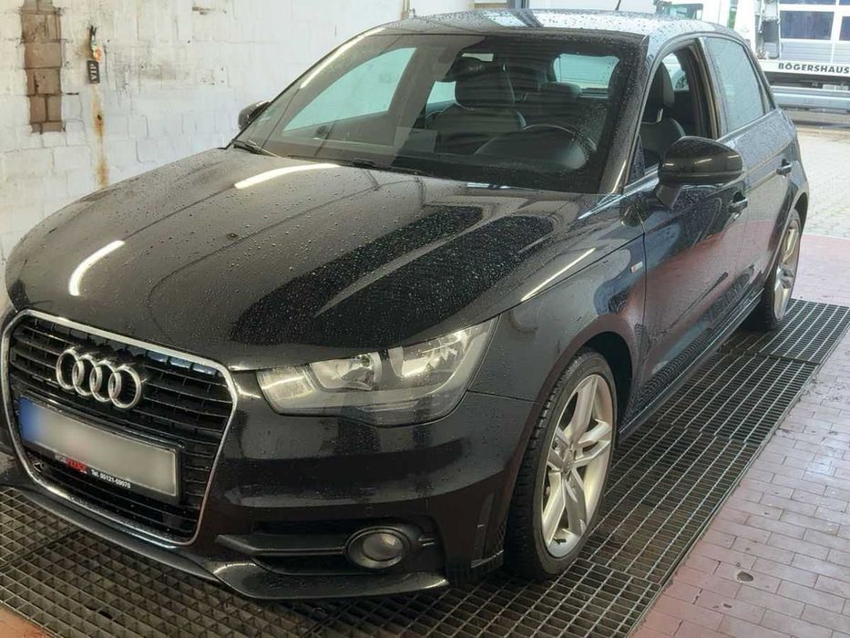 Audi A1   6 tdi  110cv     S LINE SPORTBACK