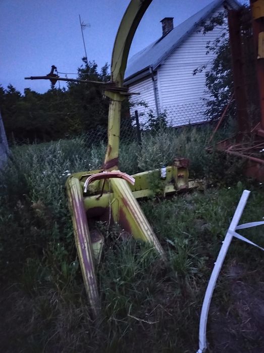 Sprzedam sieczkarnię jednorzedowo Claas i młynek bijakowy