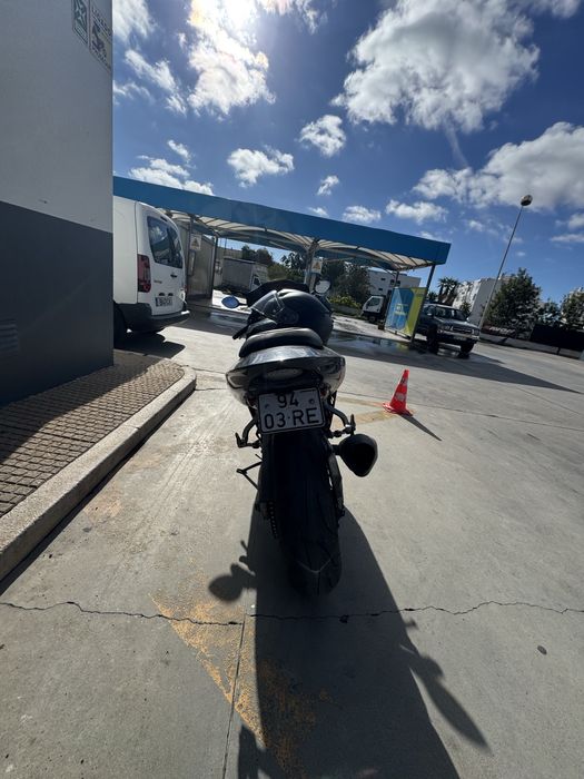 SUZUKI GSXR-600 k1 2001