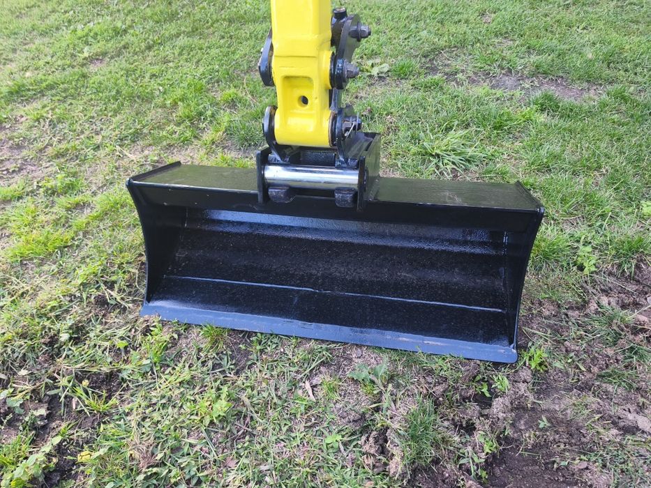 Wynajem minikoparka  Yanmar SV17
