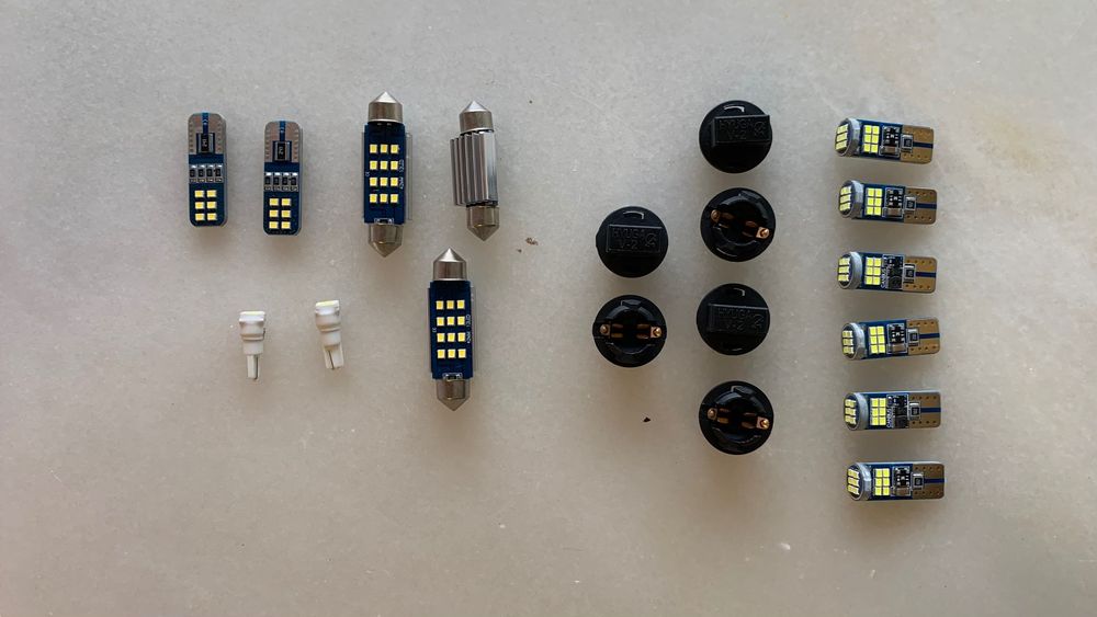 LEDs for Volvo xc60 / Lâmpadas para iluminação interior do Volvo XC60