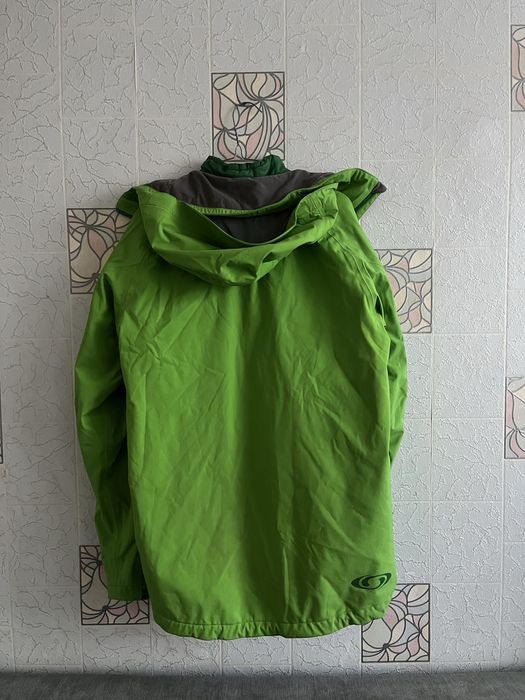 Осінньо зимова куртка від solomon з рідним підкладом