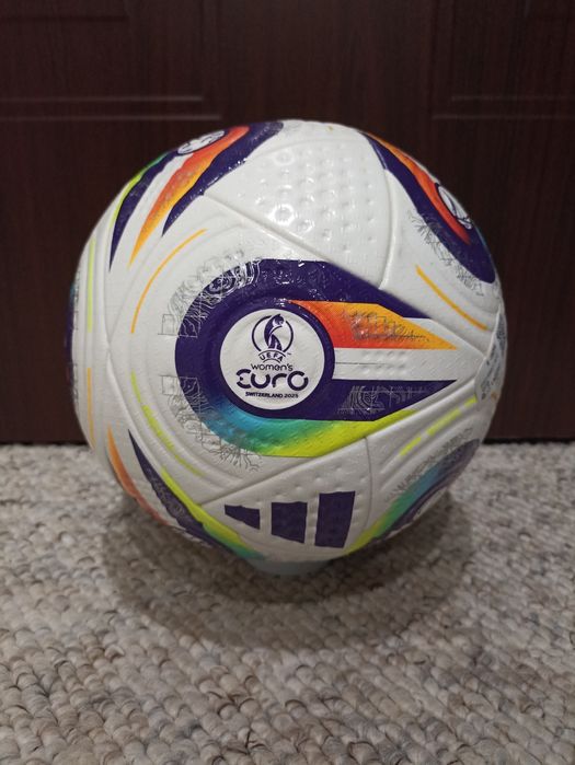 Piłka Adidas Euro Women's 2025