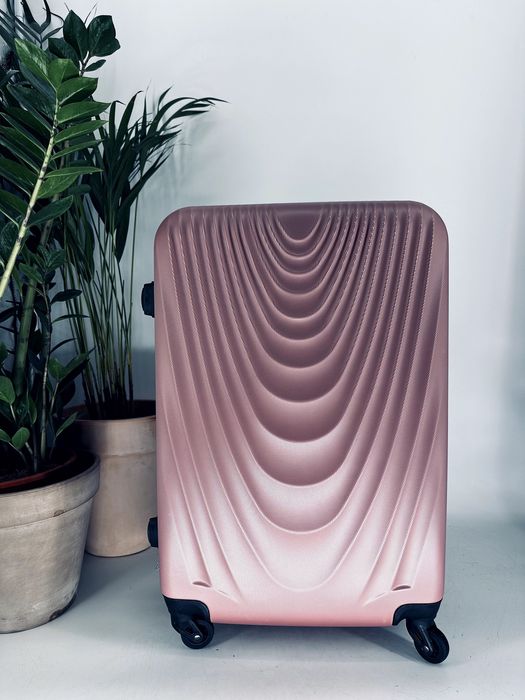 Nowa walizka średnia bagaż do 20 kg, torba / walizki podróżne