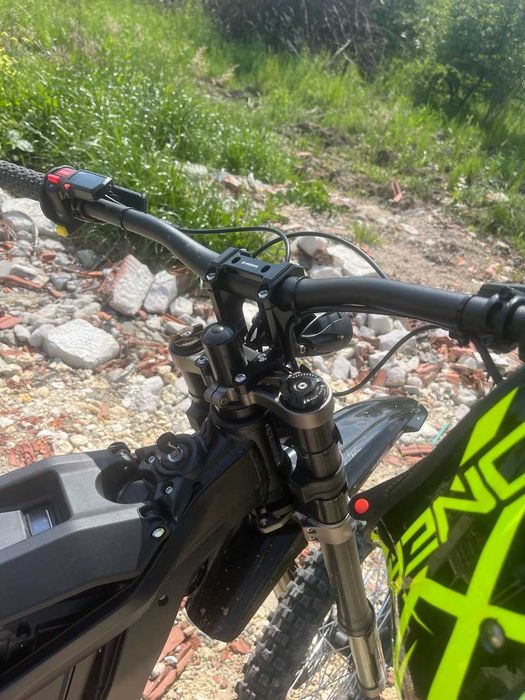 Sur-Ron Light Bee X 2024. sur ron surron lbx e-bike