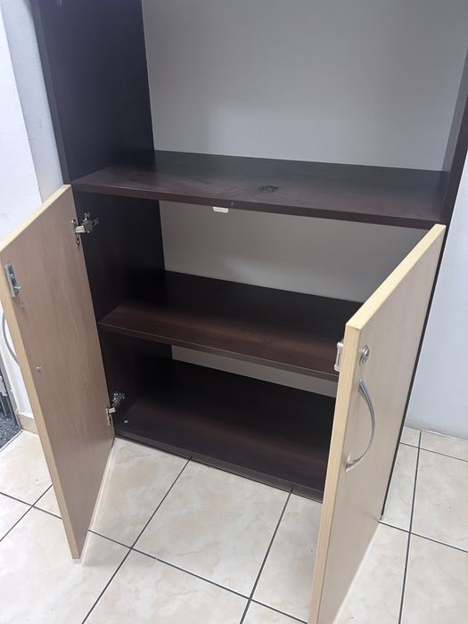 Wyprzedaż biura meble kosze szafki biurka monitory tablice