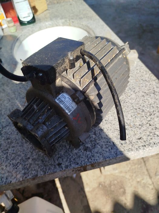 Motor monofásico