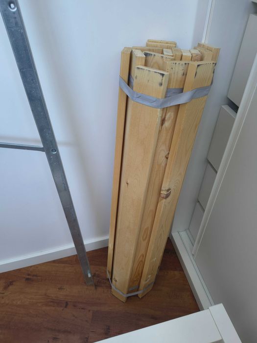 Cama solteiro Ikea 90x200