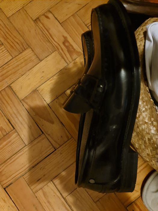 Sapatos de Homem Pretos em Pele Novos n⁰45
