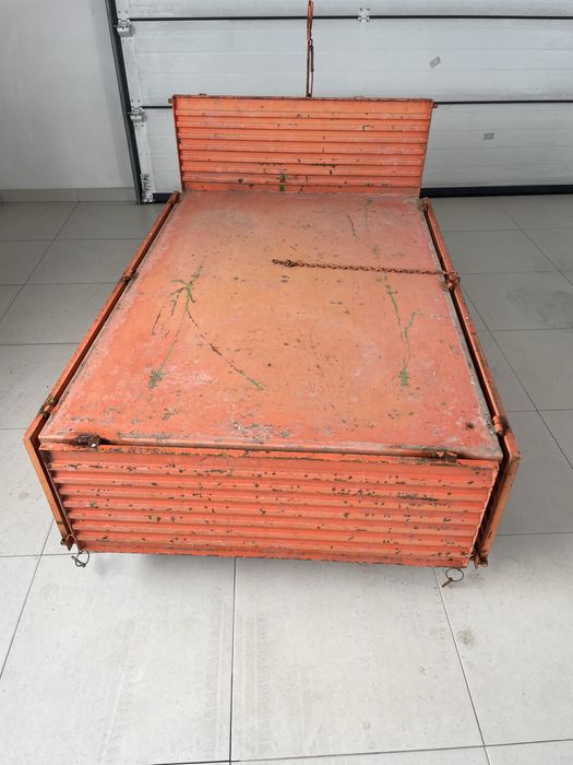 Reboque usado para mini trator