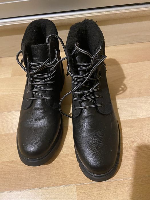 Bench ботинки утеплені в ідеалі