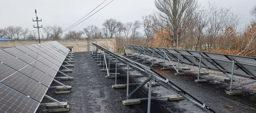 Монтаж солнечных панелей