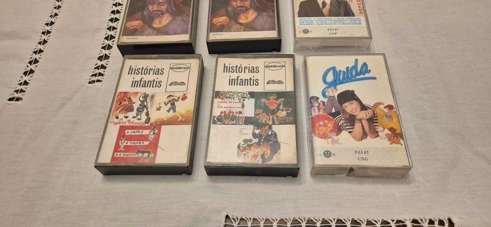 Cassetes de música, cassete virgem e CDs virgens (DVD + RW)