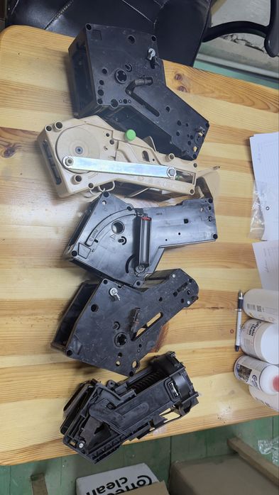 Запчастини до кавомашин,є великий вибір,на усі моделі.