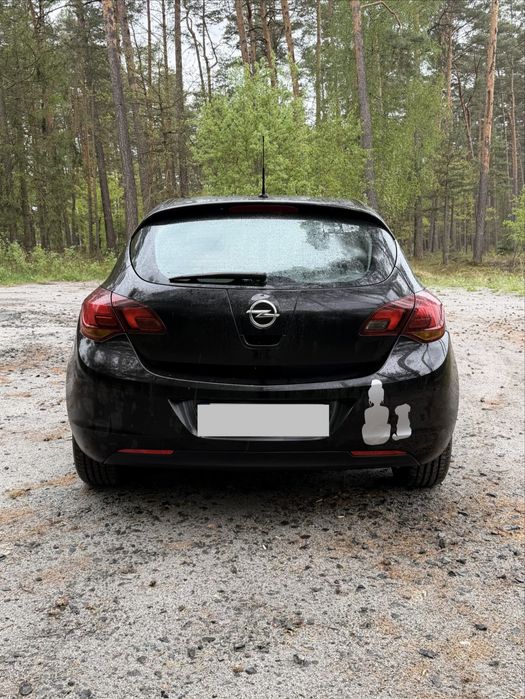 Opel Astra J 1.6 benzyna/lpg