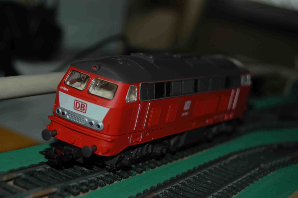 Locomotiva Diesel BR-218 (DB) PIKO HO