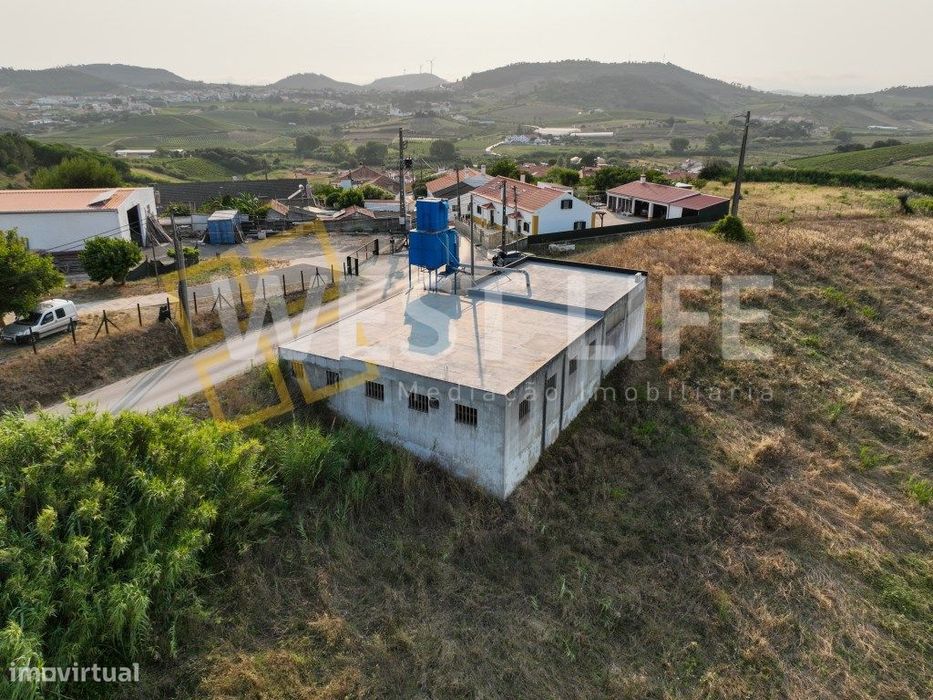 Armazém com 313 m² em Caneira Nova | EXCLUSIVO WEST LIFE | Mafra