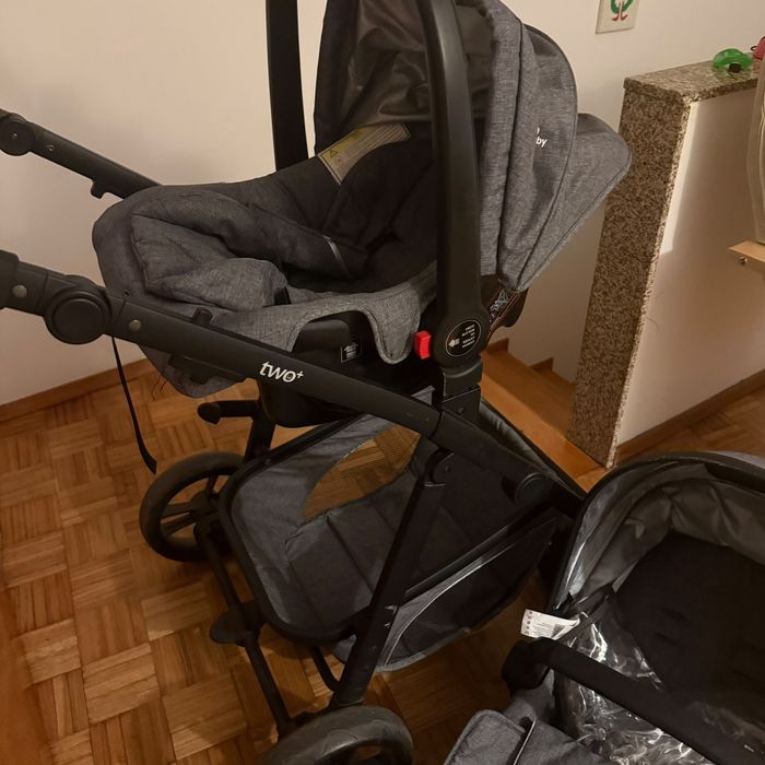 Trio bebé usado como novo