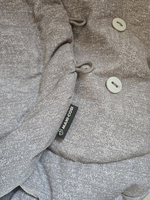 Fotelik Maxi Cosi coral