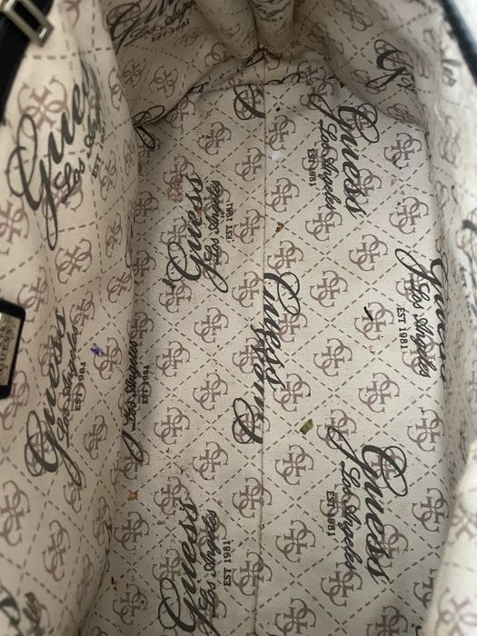 Продаю сумку Guess