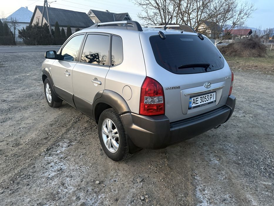 Хюндай Туксон 2.0 газ/бензин 2008 рік