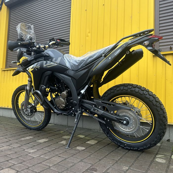 Новий мотоцикл Voge 300 Rally Black Knight Edition 2025 ABS/EFI/29к.с.
