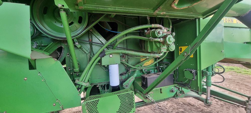 Продам комбайн John Deere 1169 Hydro