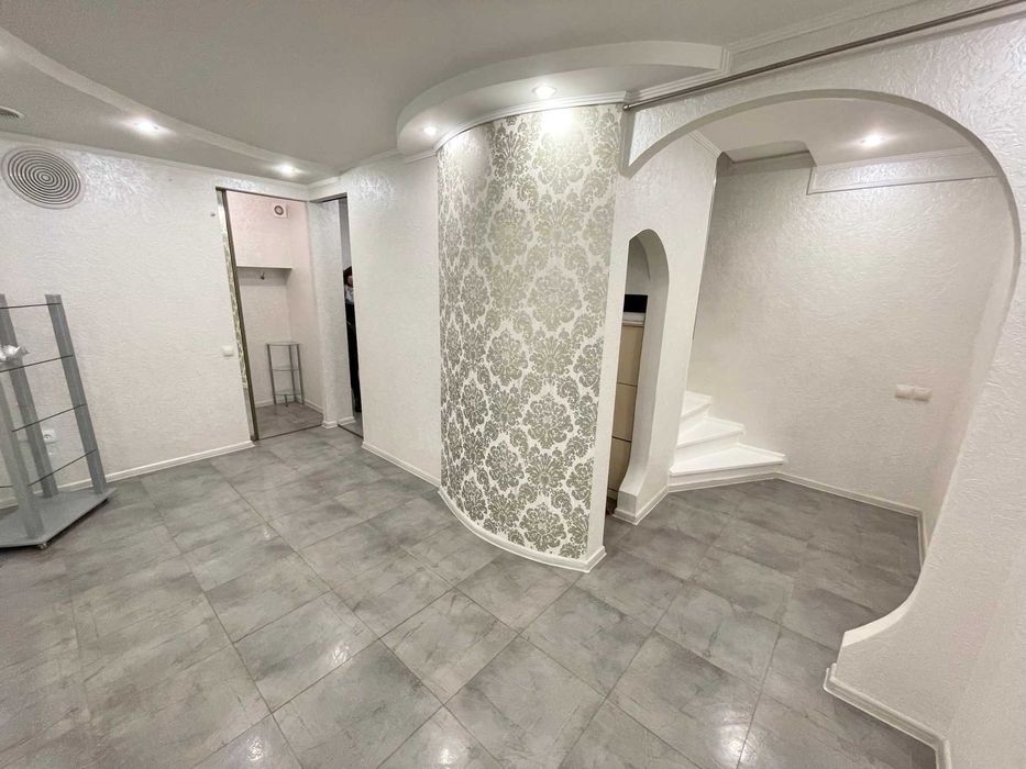 Фото реальн. н/ф 56м2 1пов.(є підвал) Теремки-2 ЖК Ліко-Град 1