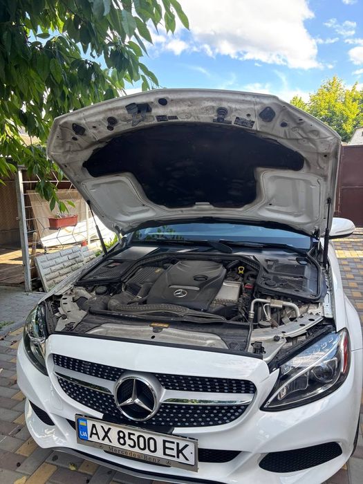 Mercedes-Benz c300 2015