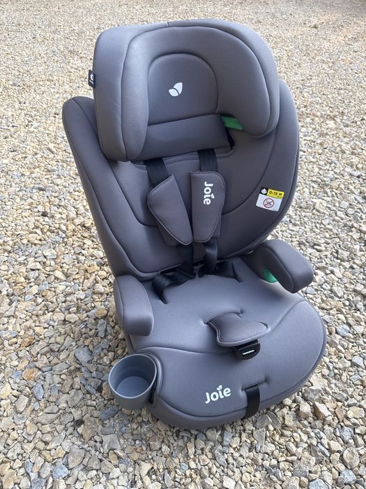 Fotelik samochodowy Joie Elevate R129