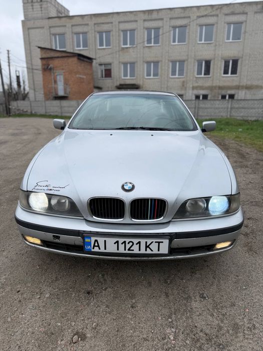 Продам бмв Е39 2.0 бензин