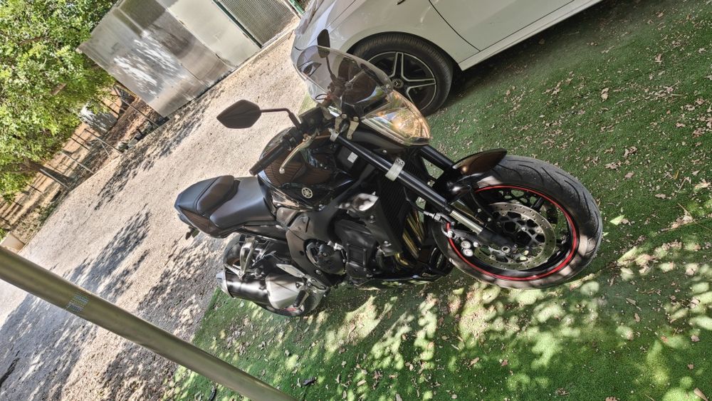YAMAHA FZ1N.      150CV.      28000KM