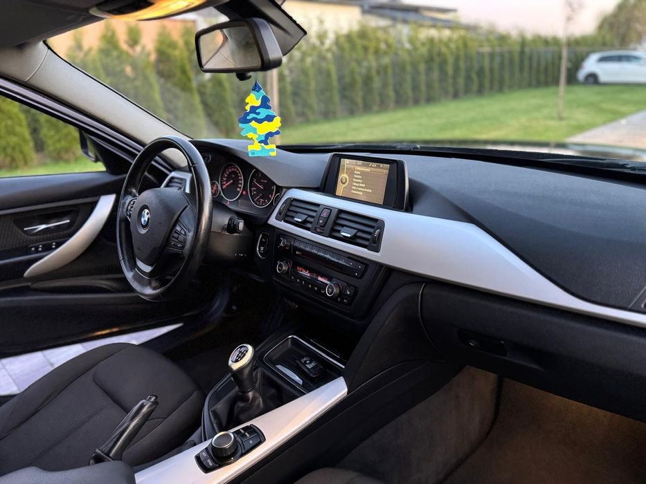 BMW  Seria 3 316  2,0d