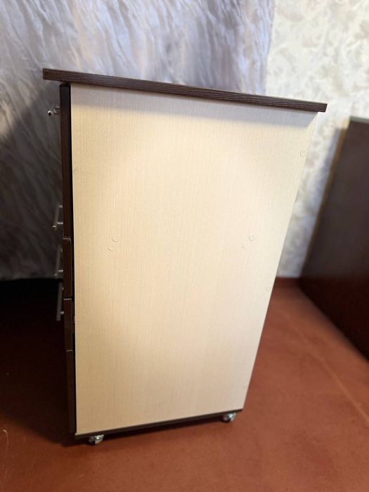 Тумба для майстра манікюру